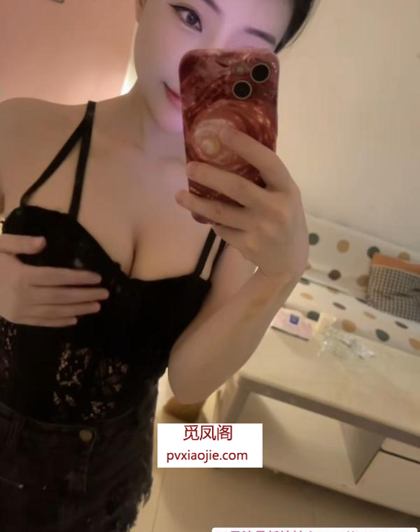 南山南光性感亦菲